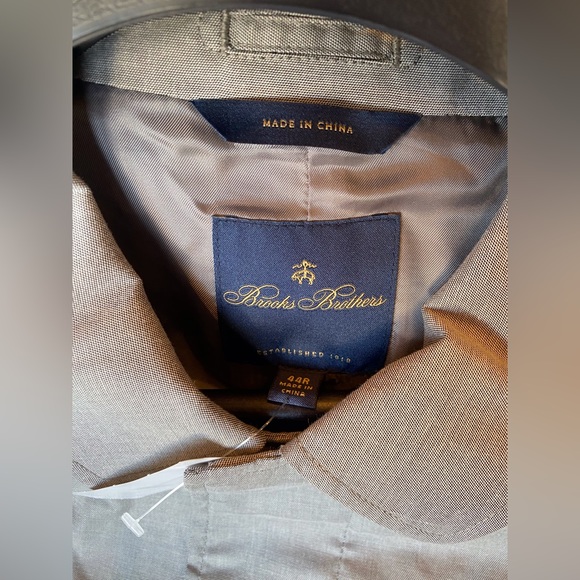 NWT Brooks Brothers Lightweight Trench sz 44 Regular - Picture 8 of 13